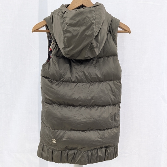 Lululemon | The Fluffiest Reversible Down Vest Olive Green Butterflies Size 2 - Picture 9 of 16